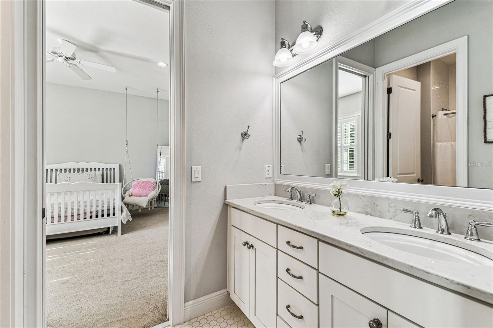 Image 57 of 74 For 4105 Corona Street