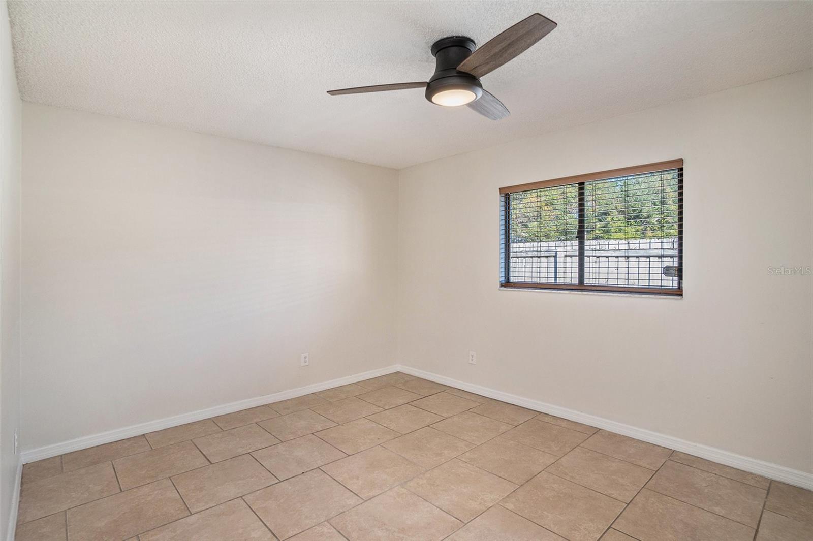 Listing photo id 17 for 202 Running Horse Road