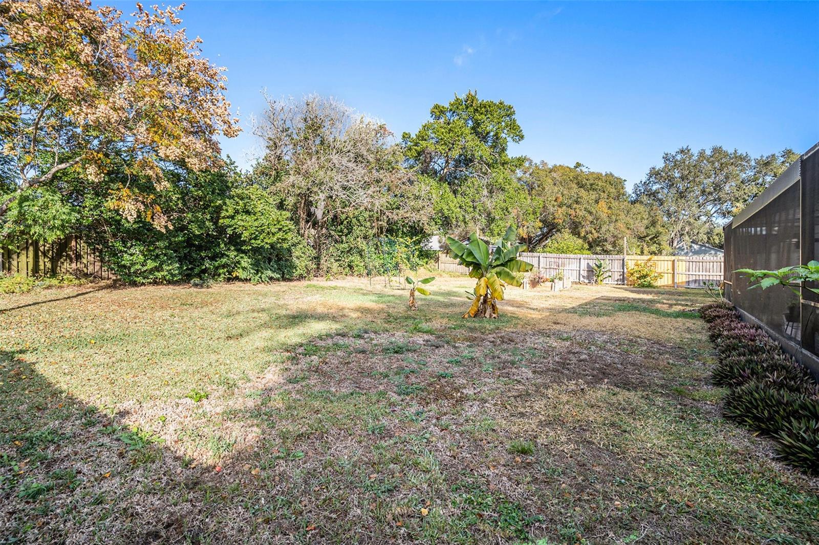 Listing photo id 25 for 202 Running Horse Road