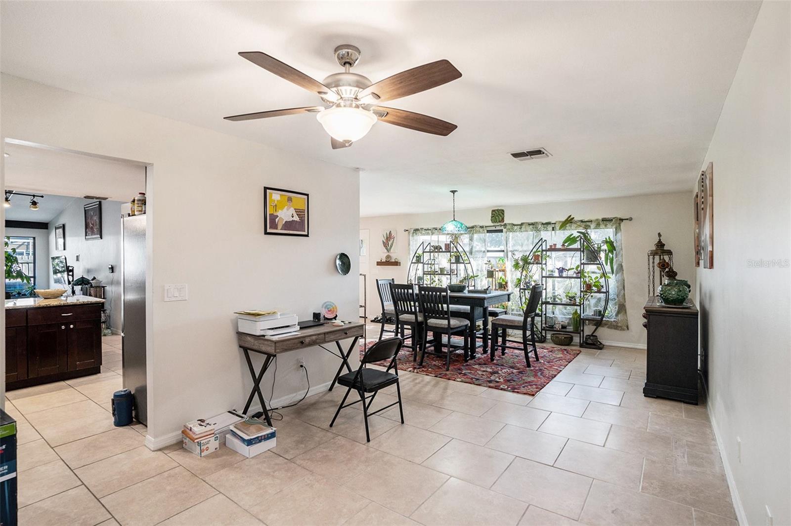 Listing photo id 7 for 202 Running Horse Road