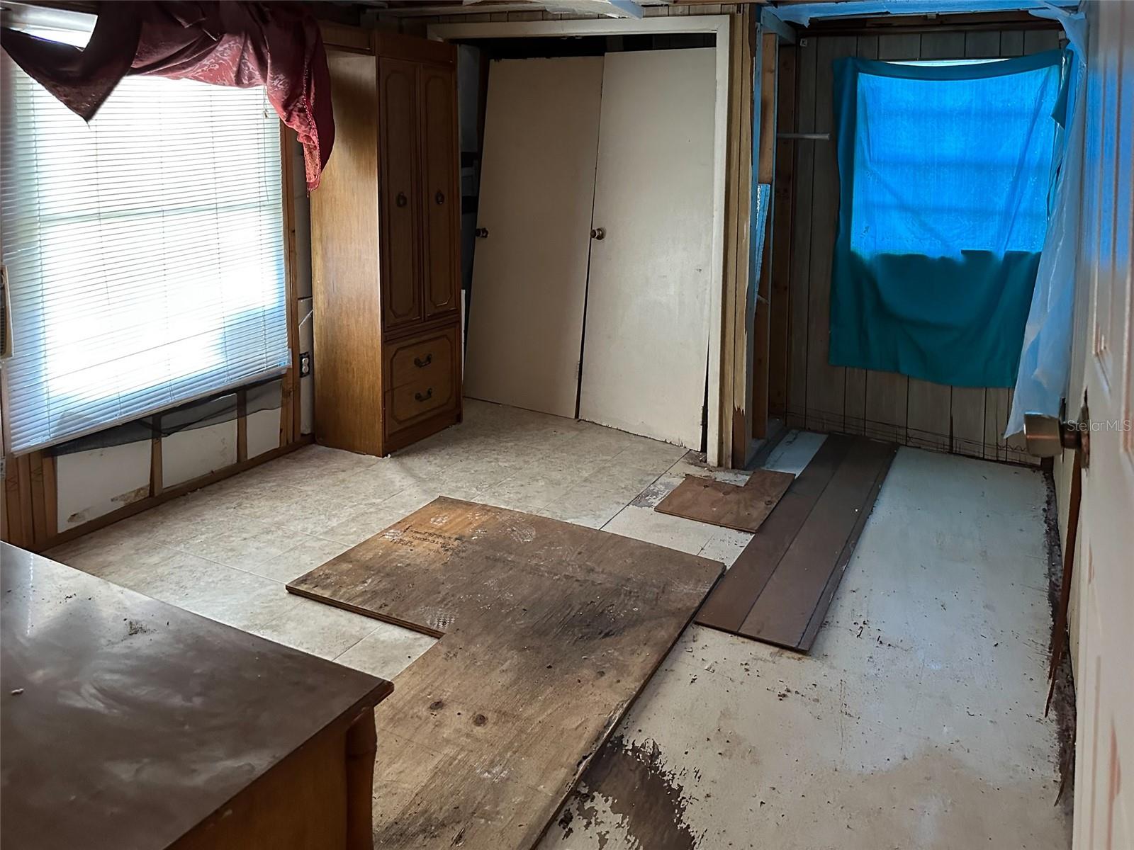 Image 4 of 20 For 1607 Faye Street