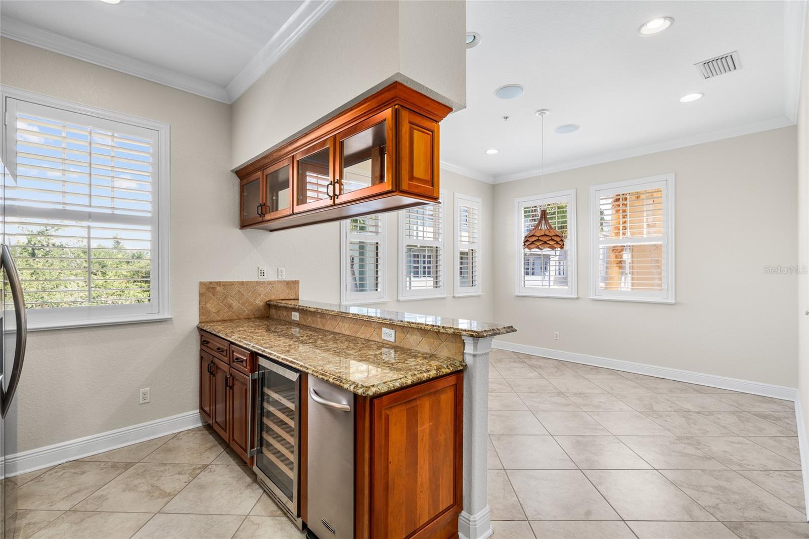 Image 15 of 64 For 6002 Printery Street 105