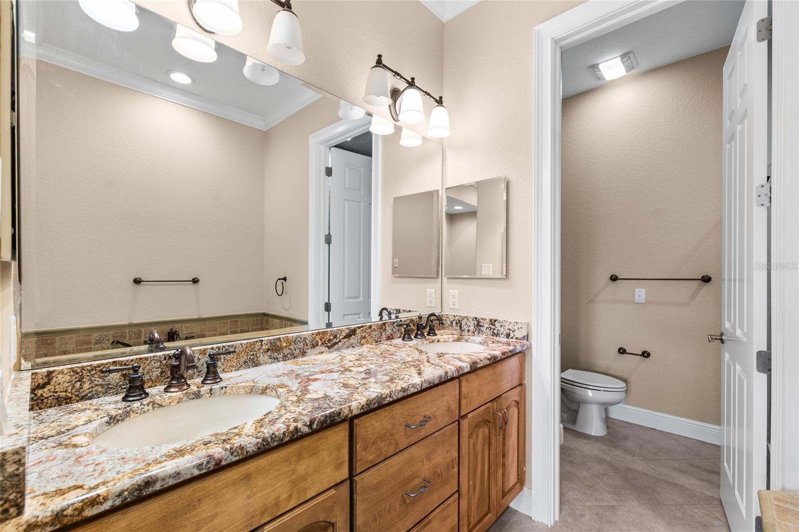 Image 30 of 64 For 6002 Printery Street 105