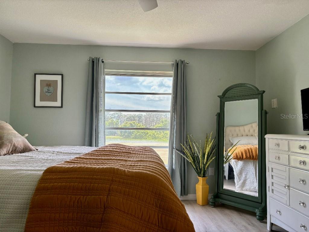 Image 4 of 5 For 1041 Capri Isles Boulevard 219