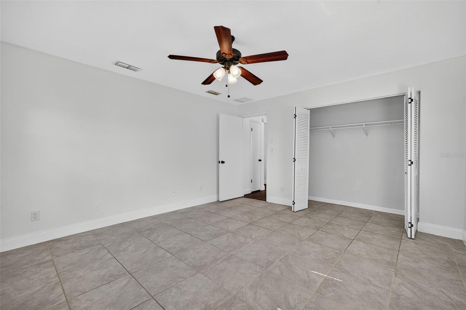 Image 23 of 34 For 5903 Chicory Court