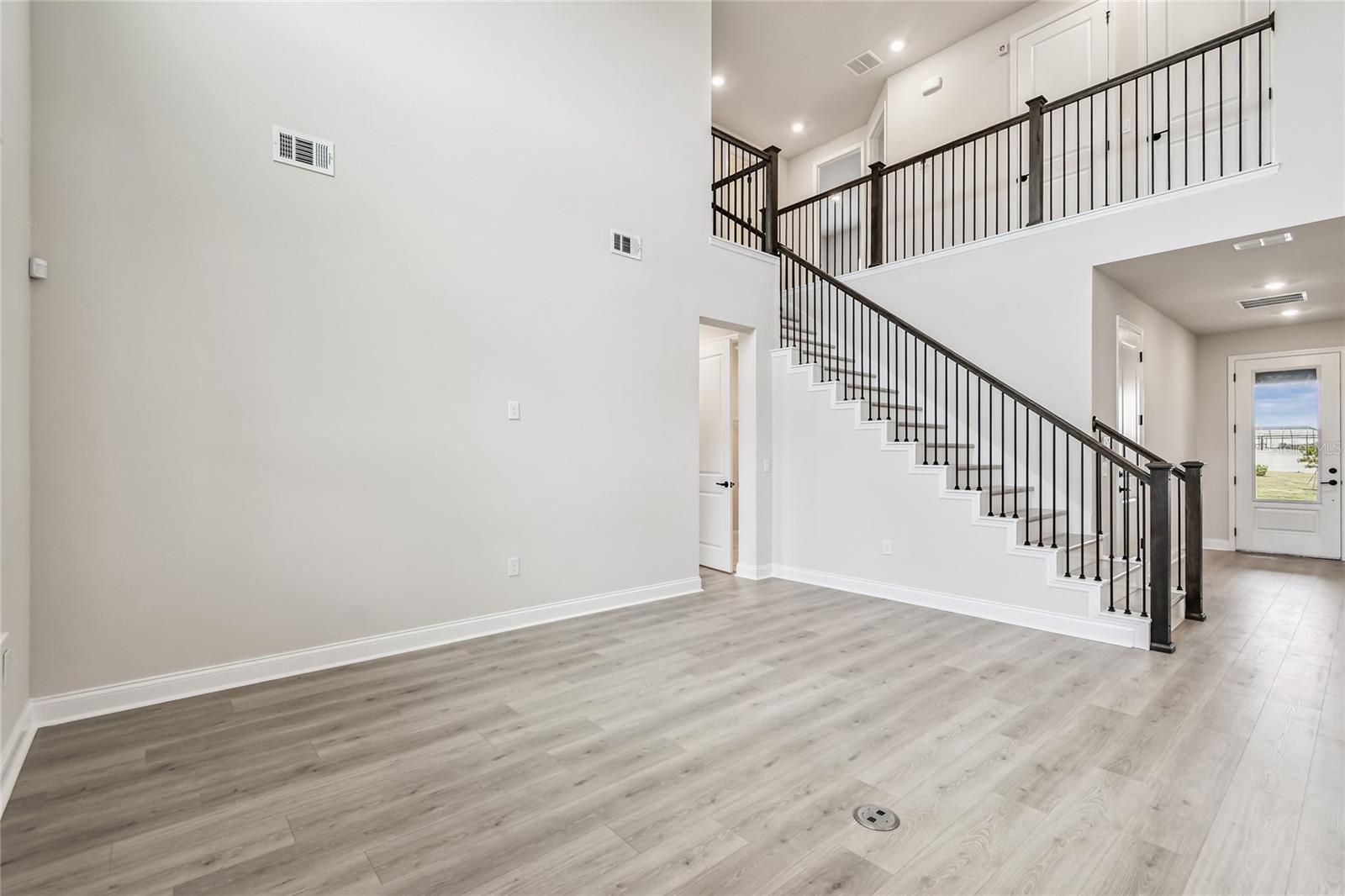 Image 10 of 43 For 17024 Cercis Loop