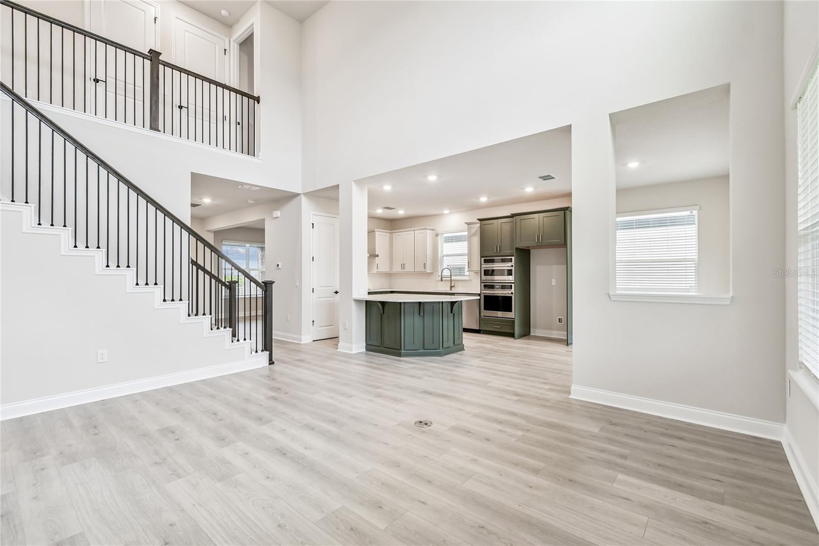 Image 11 of 43 For 17024 Cercis Loop