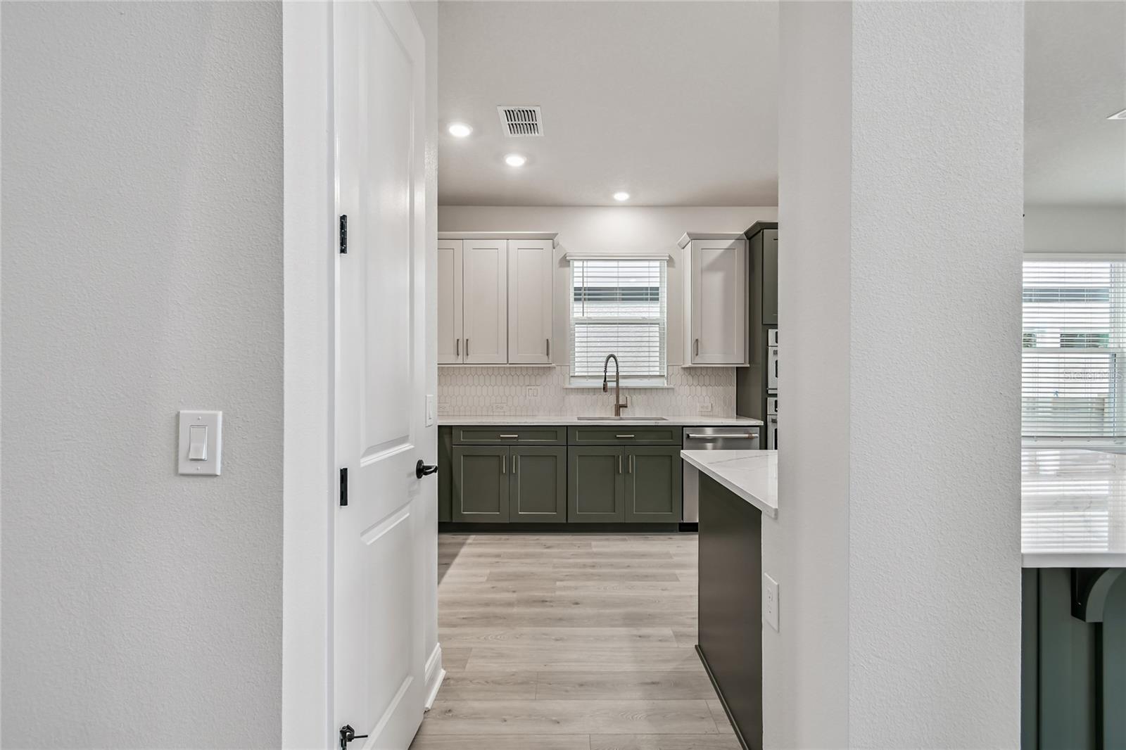 Image 2 of 43 For 17024 Cercis Loop