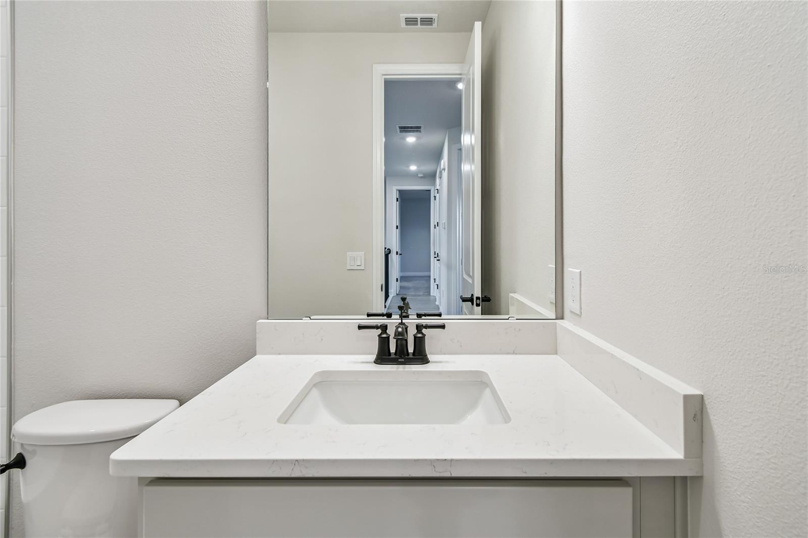 Image 28 of 43 For 17024 Cercis Loop