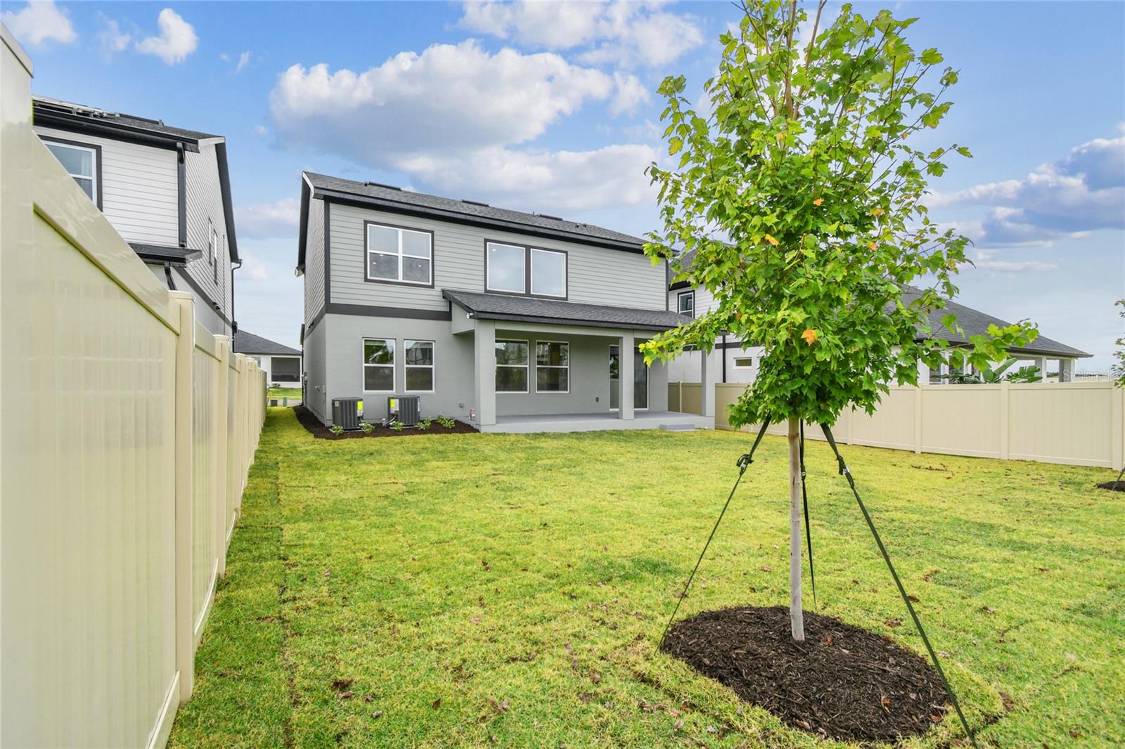 Image 42 of 43 For 17024 Cercis Loop