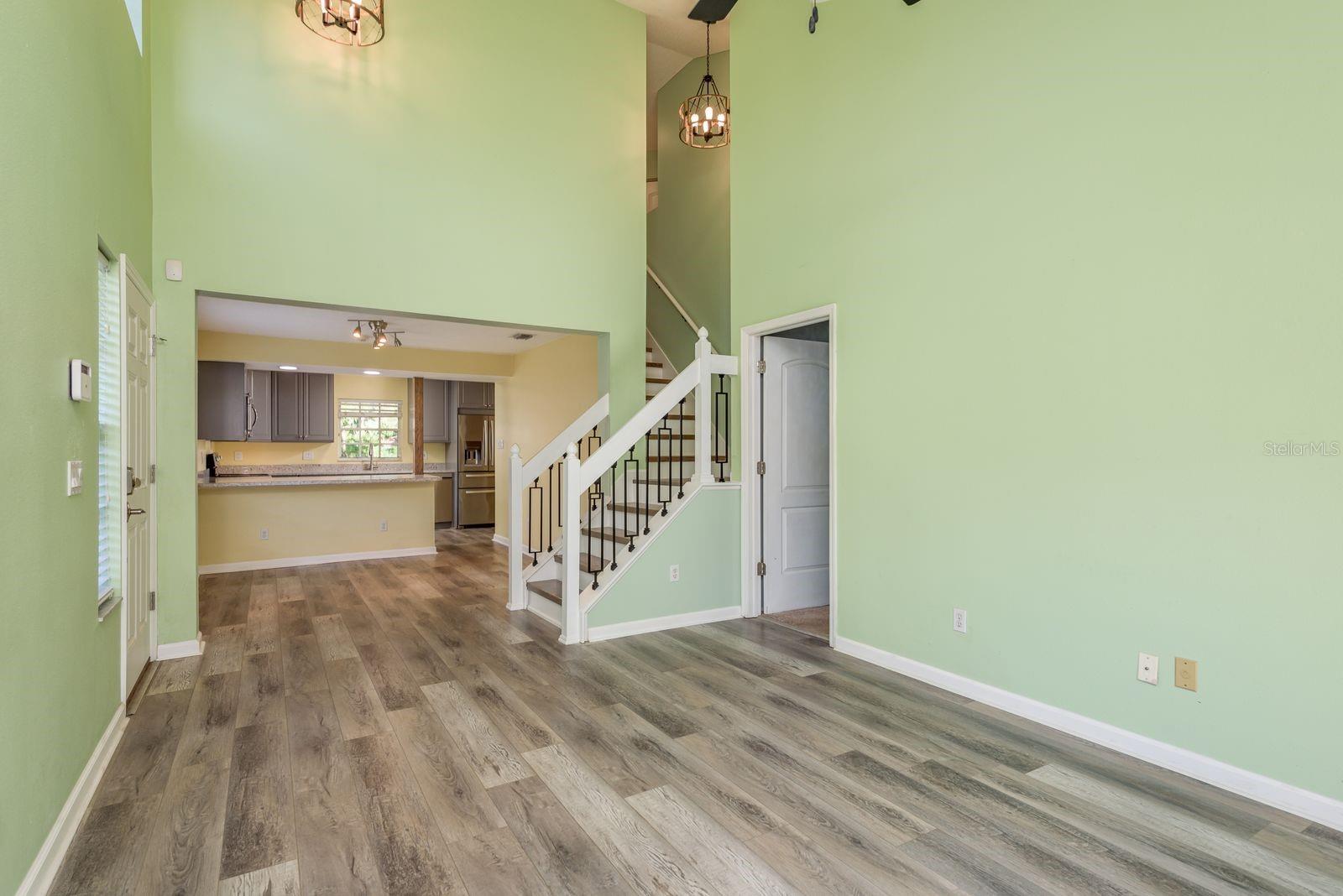 Image 15 of 40 For 2215 Andover Circle