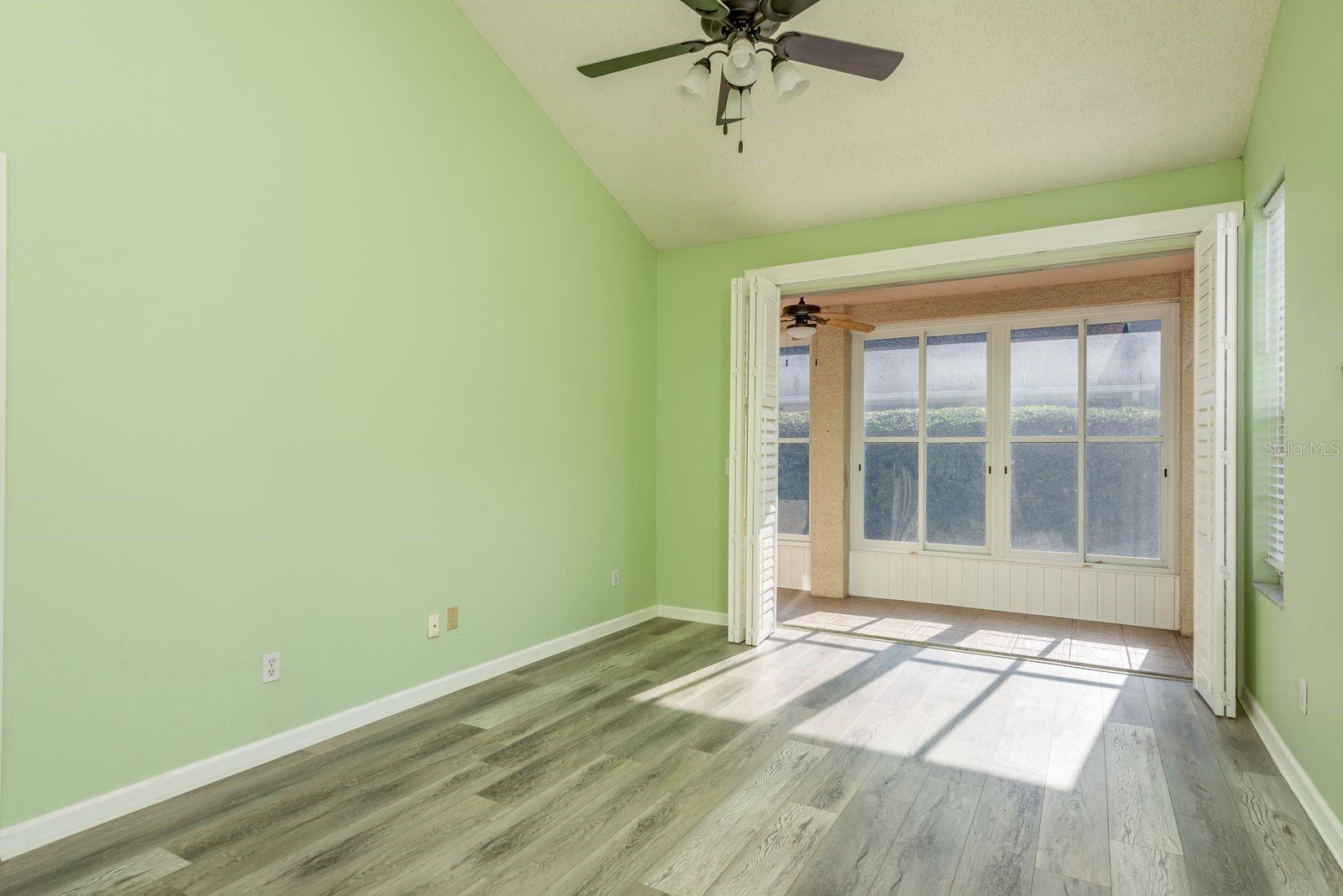 Image 16 of 40 For 2215 Andover Circle