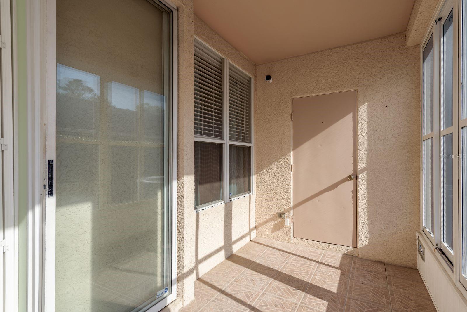 Image 33 of 40 For 2215 Andover Circle