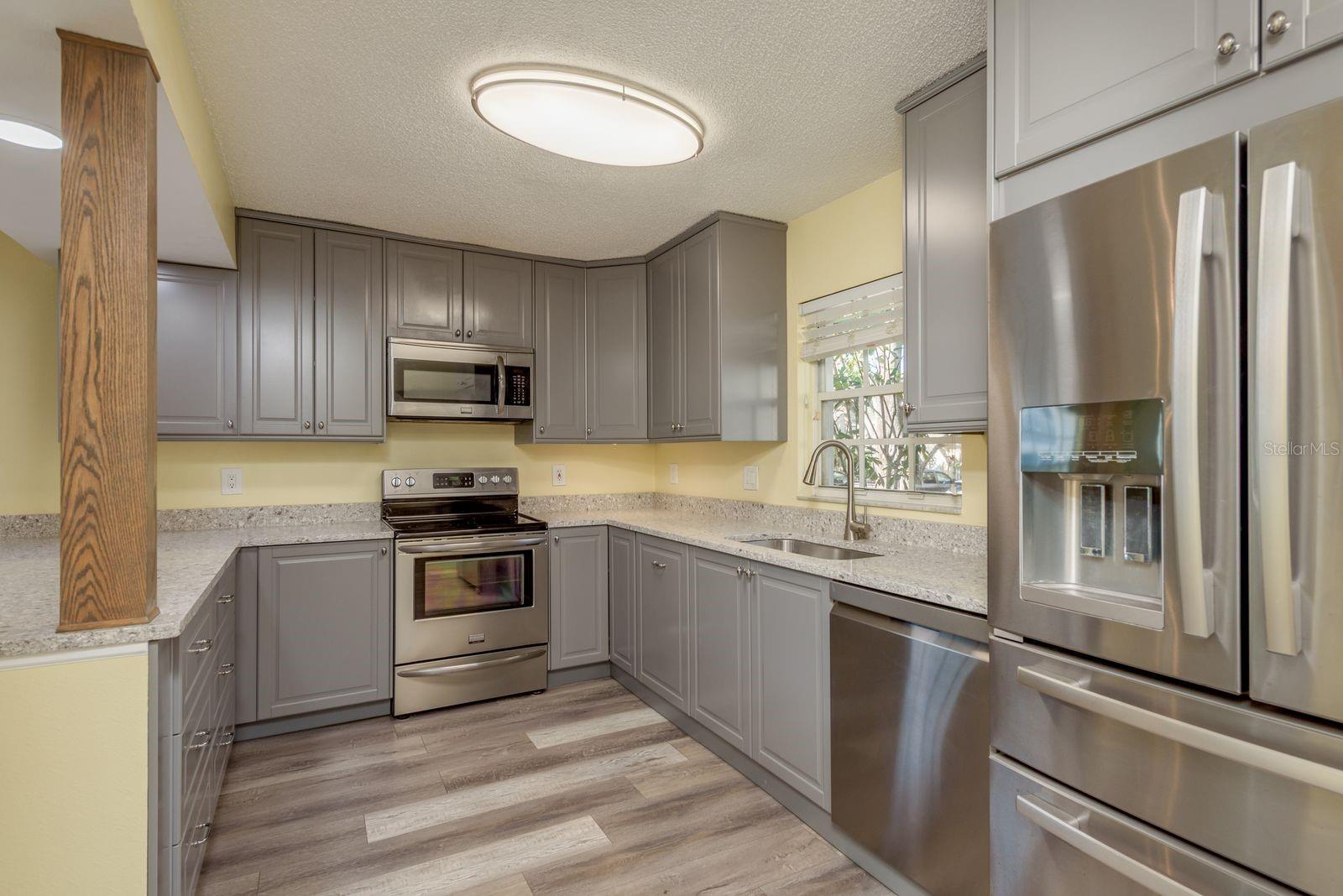 Image 8 of 40 For 2215 Andover Circle