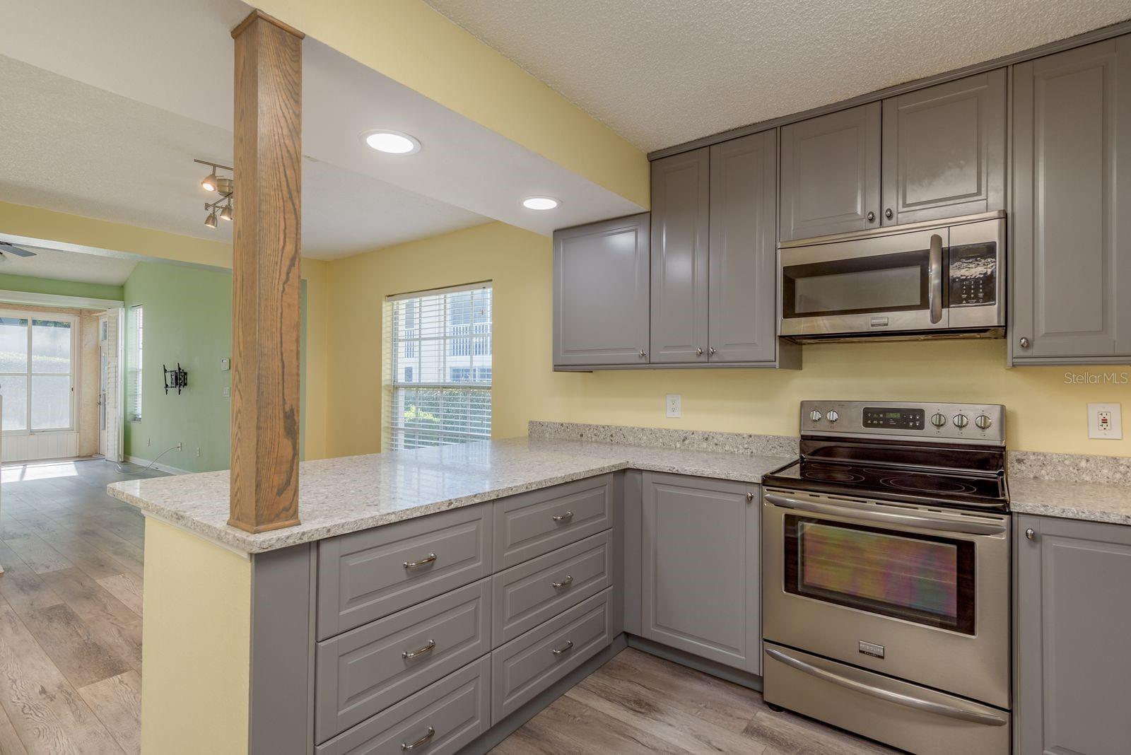 Image 9 of 40 For 2215 Andover Circle