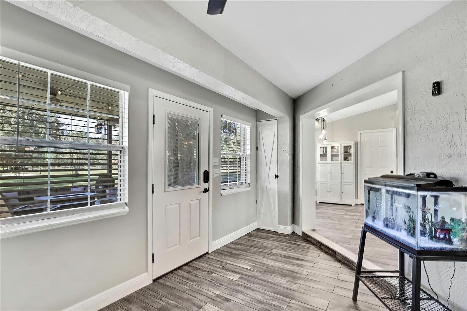 Image 38 of 90 For 11419 Old Crystal River Road