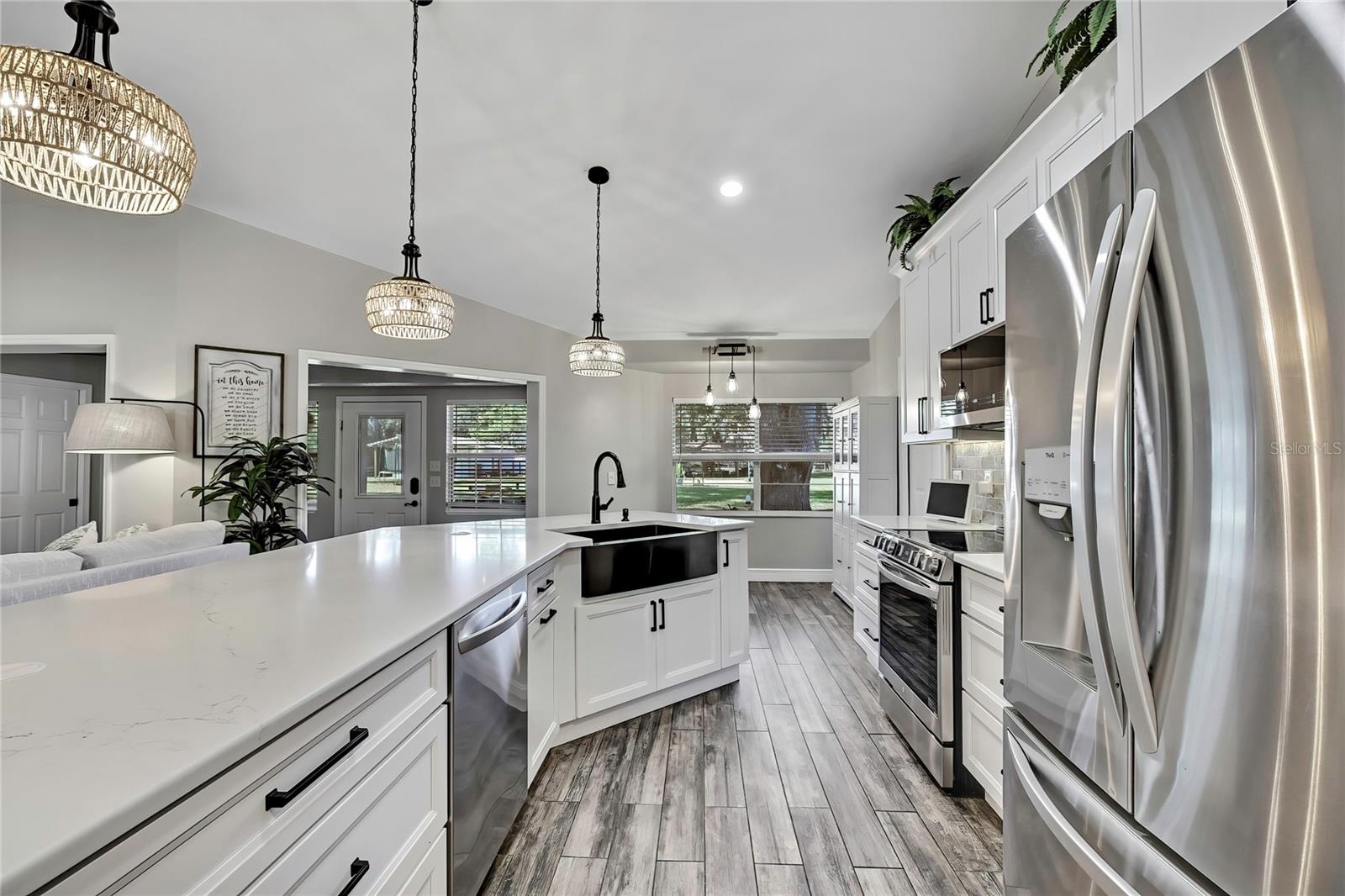 Image 40 of 90 For 11419 Old Crystal River Road