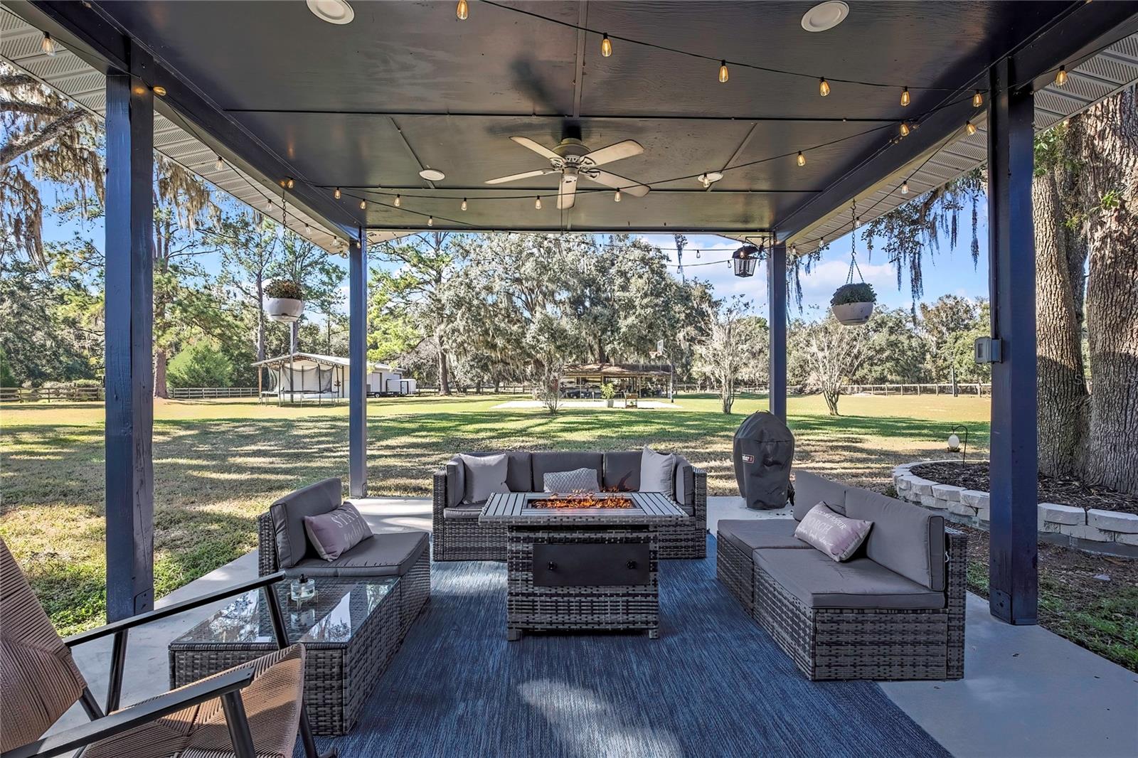 Image 49 of 90 For 11419 Old Crystal River Road