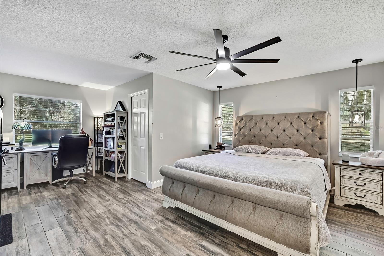 Image 9 of 90 For 11419 Old Crystal River Road