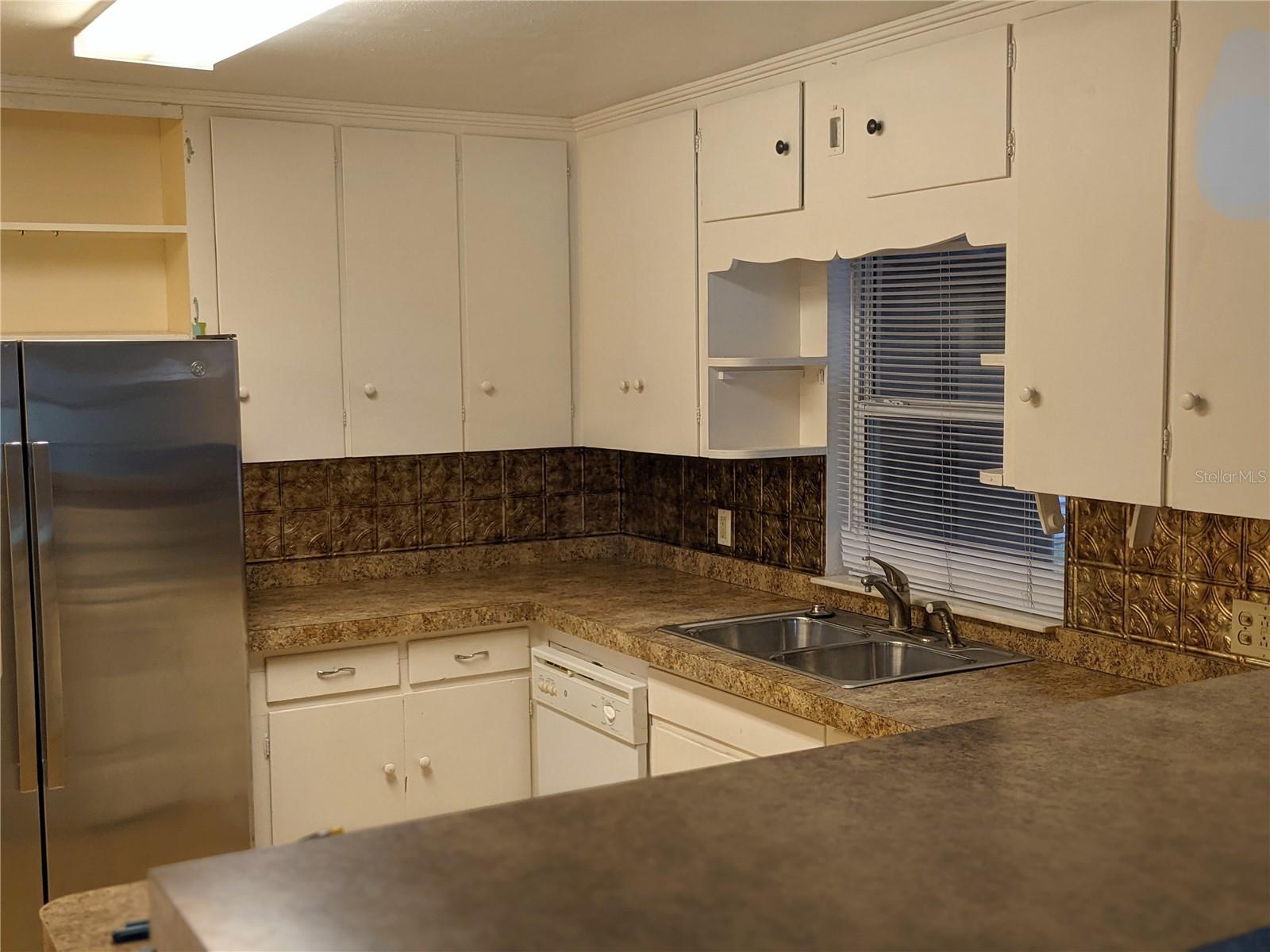 Image 35 of 42 For 1310 Woodlawn Avenue