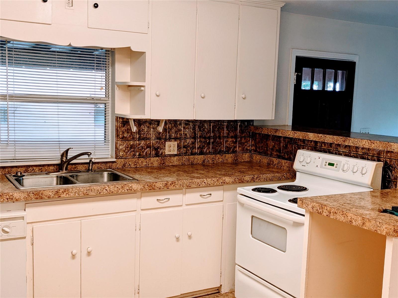 Image 40 of 42 For 1310 Woodlawn Avenue