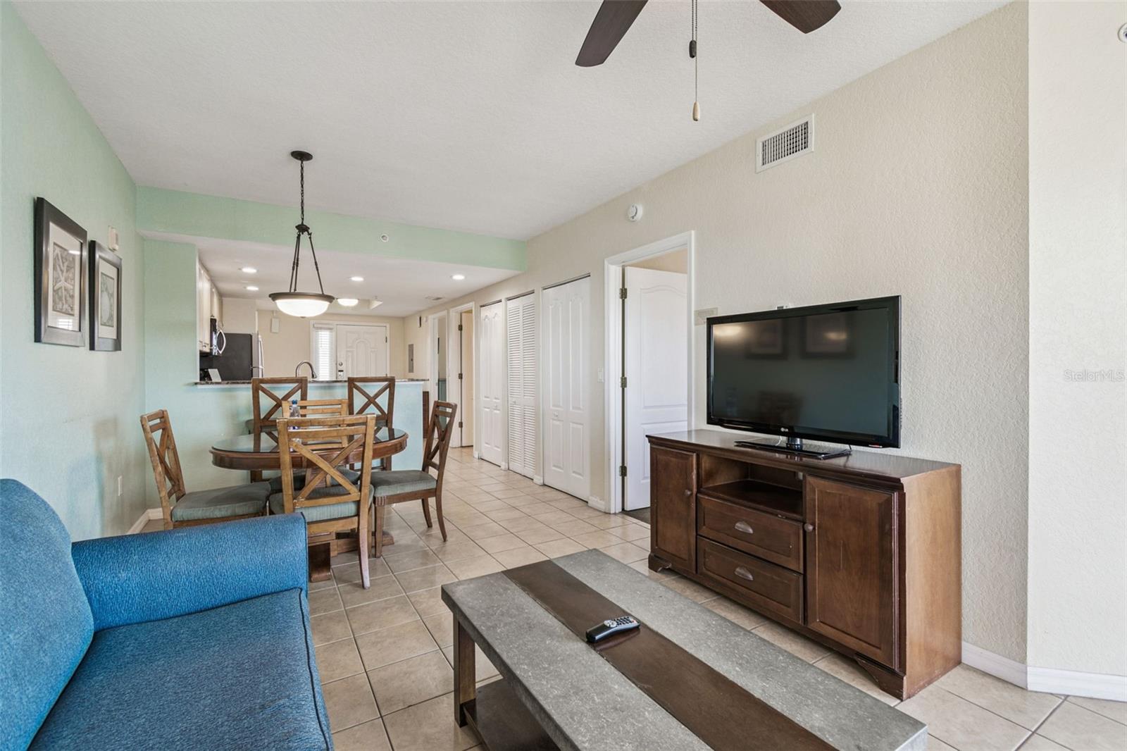 Image 20 of 61 For 12000 Gulf Boulevard 604n