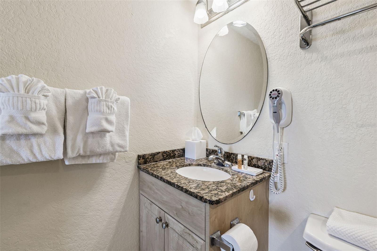 Image 30 of 61 For 12000 Gulf Boulevard 604n