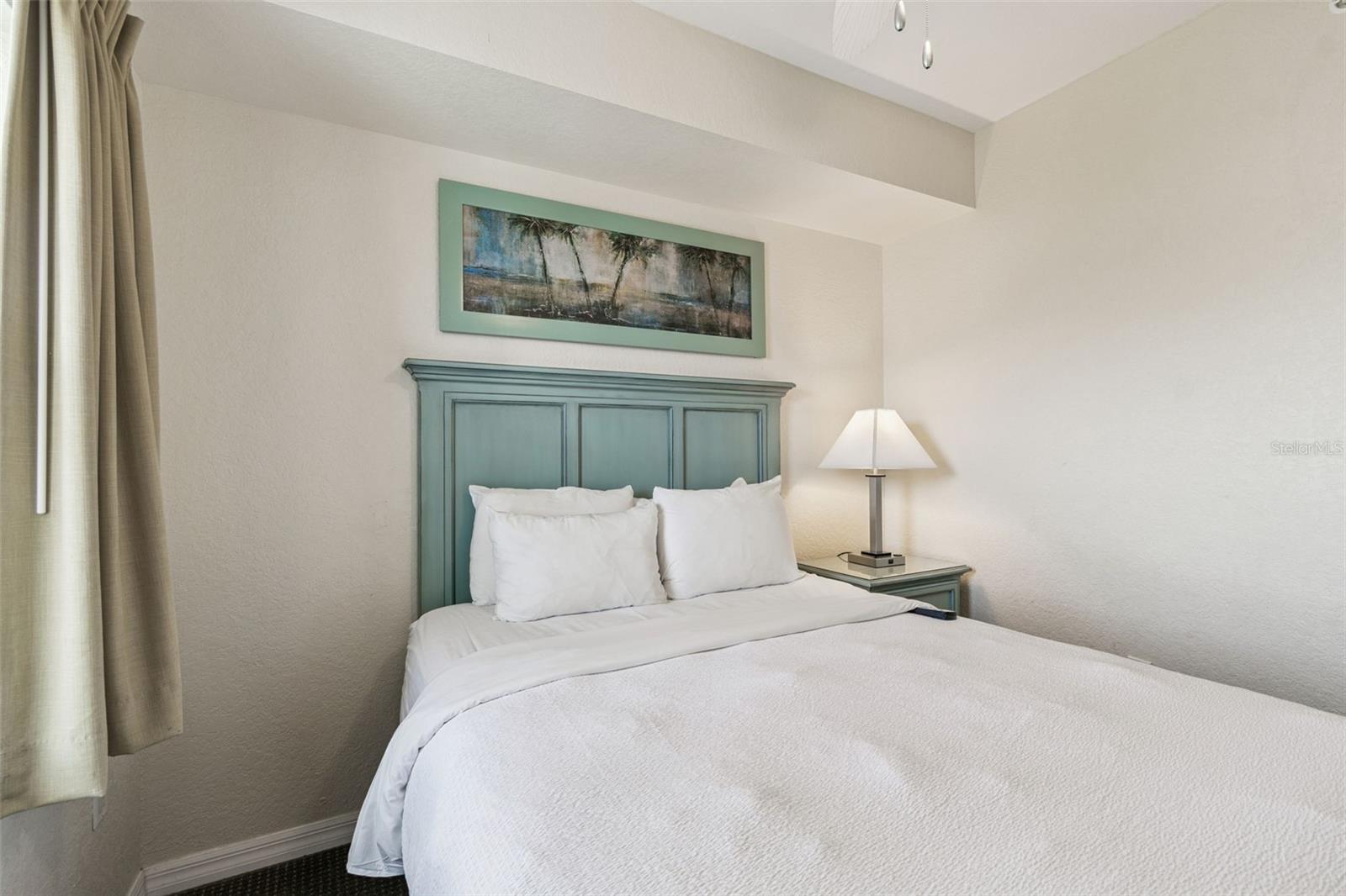 Image 33 of 61 For 12000 Gulf Boulevard 604n