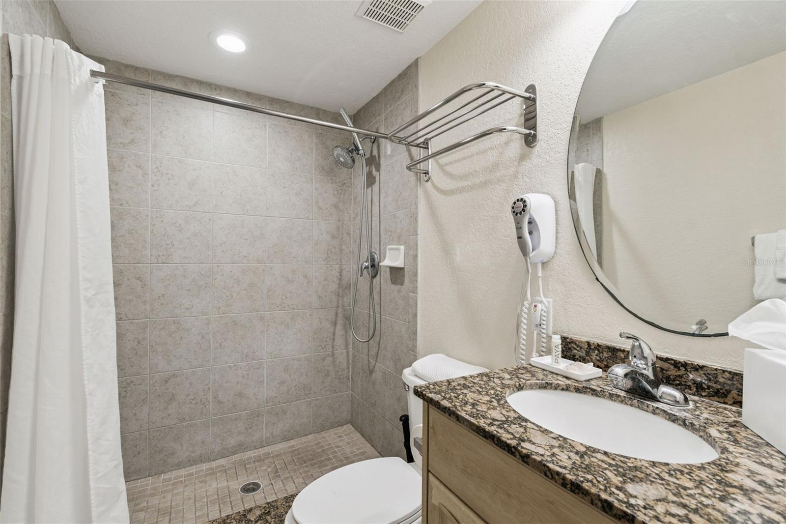 Image 36 of 61 For 12000 Gulf Boulevard 604n