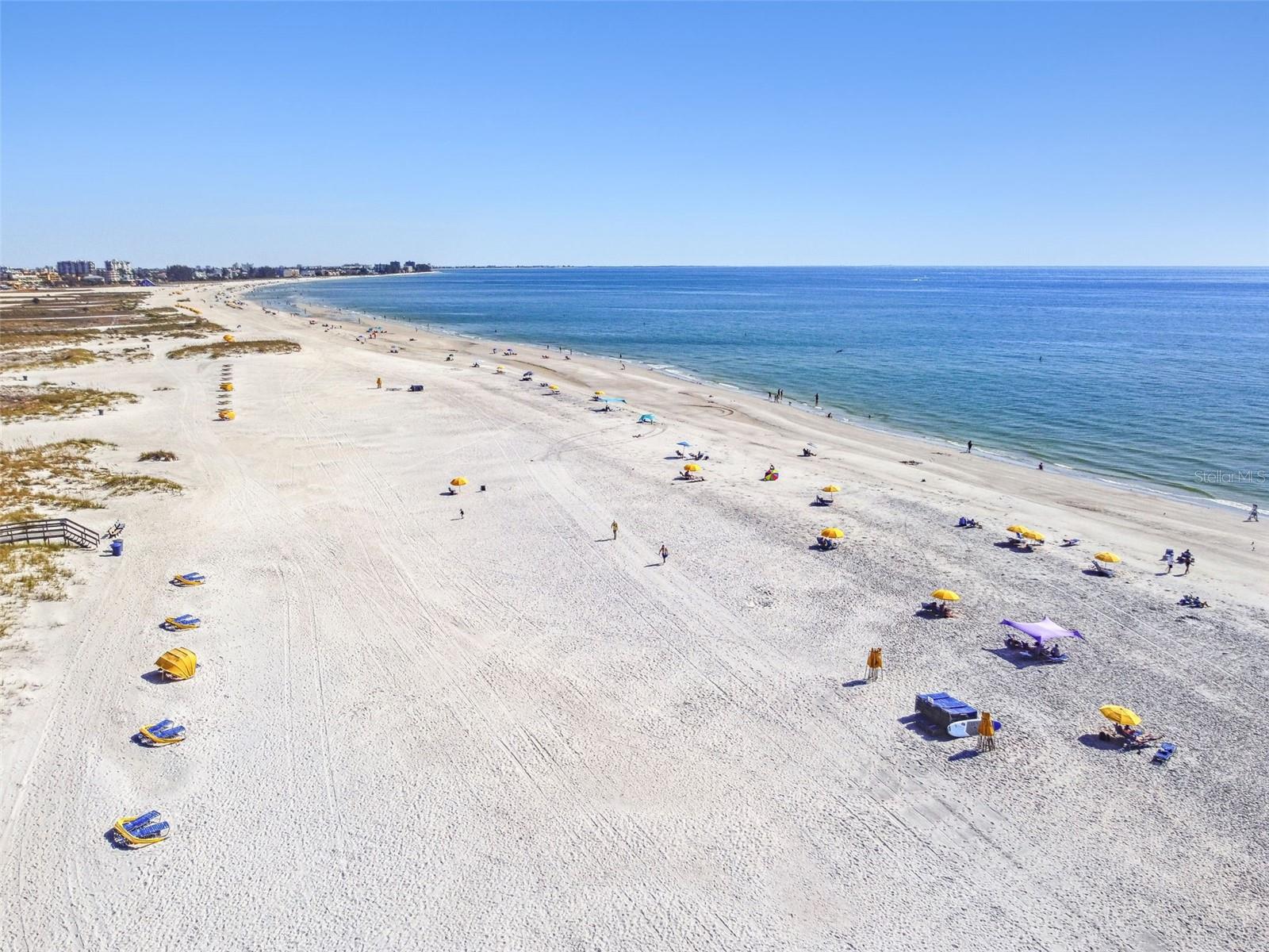 Image 53 of 61 For 12000 Gulf Boulevard 604n