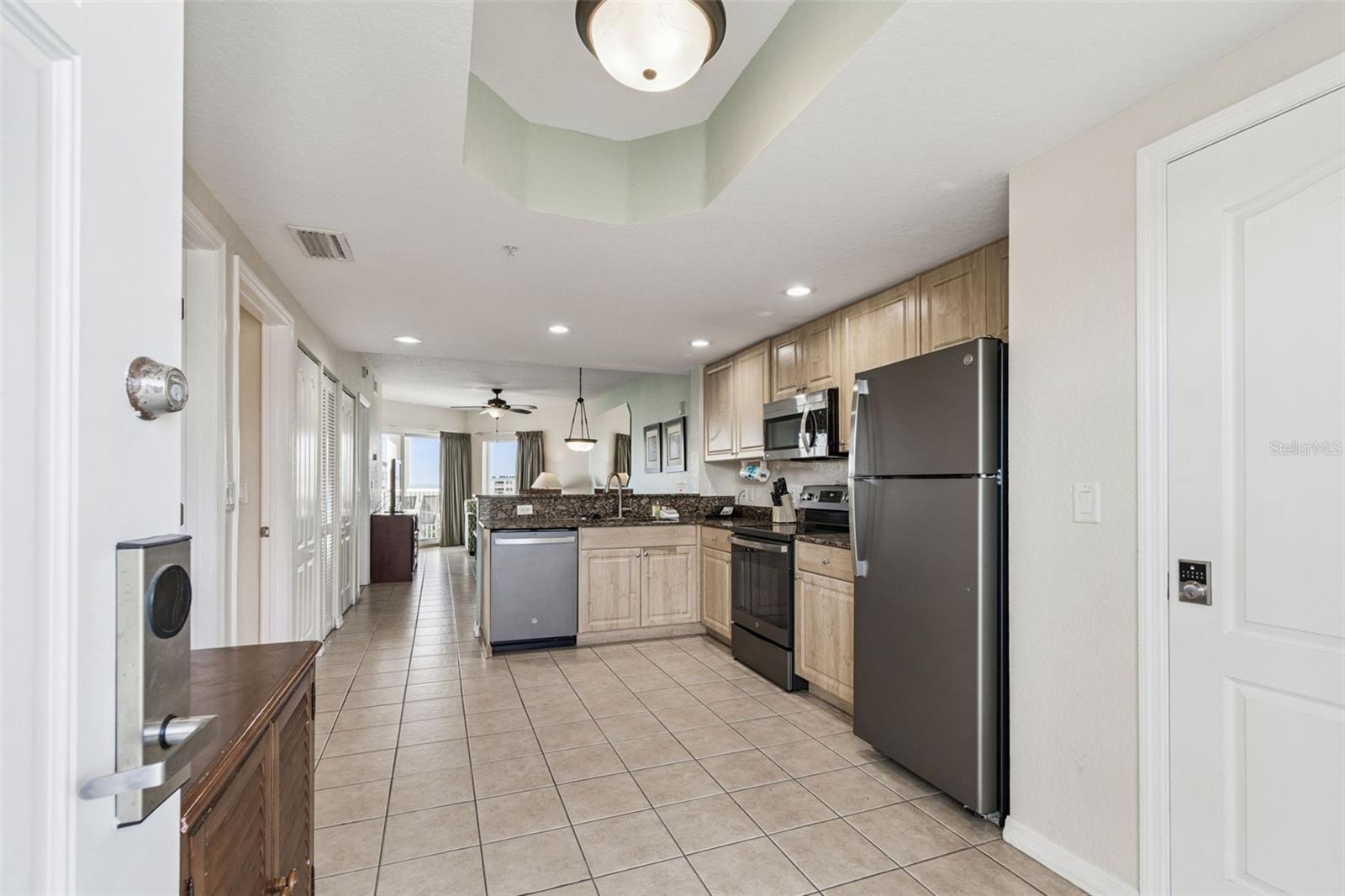 Image 9 of 61 For 12000 Gulf Boulevard 604n