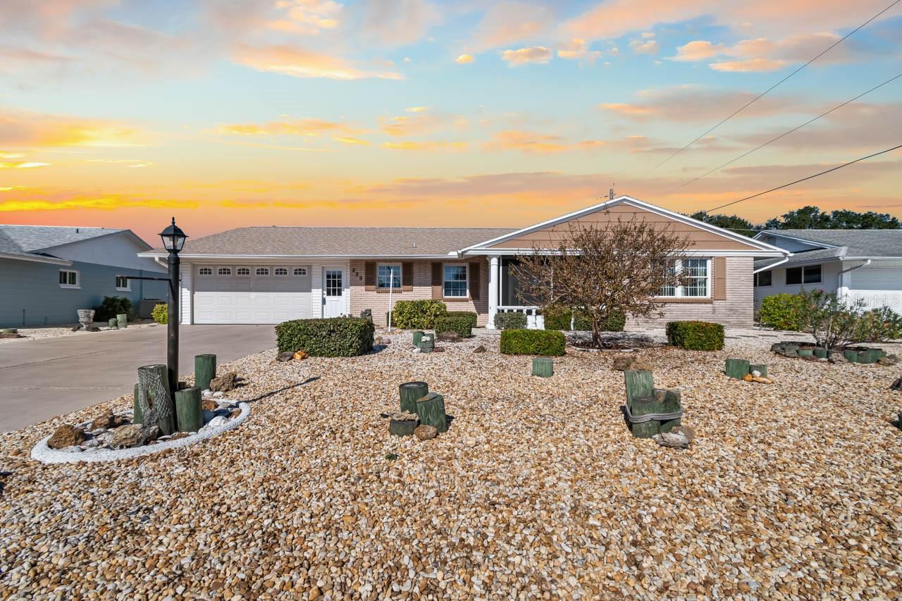 Details for 829 Fox Hills Drive, SUN CITY CENTER, FL 33573