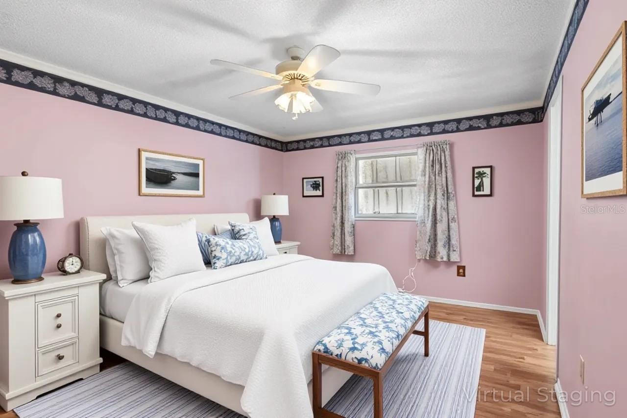 Image 13 of 80 For 829 Fox Hills Drive