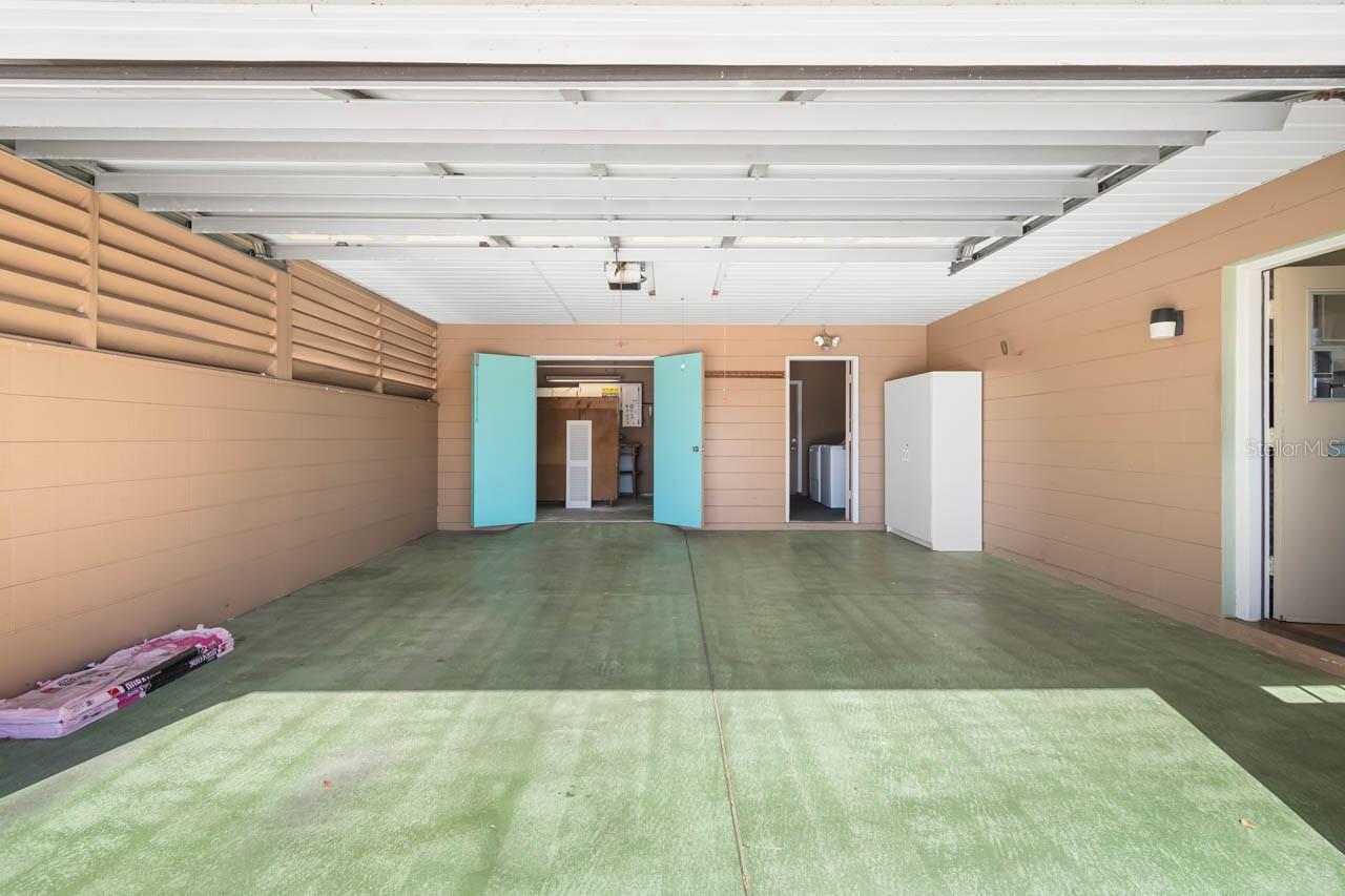 Image 30 of 80 For 829 Fox Hills Drive