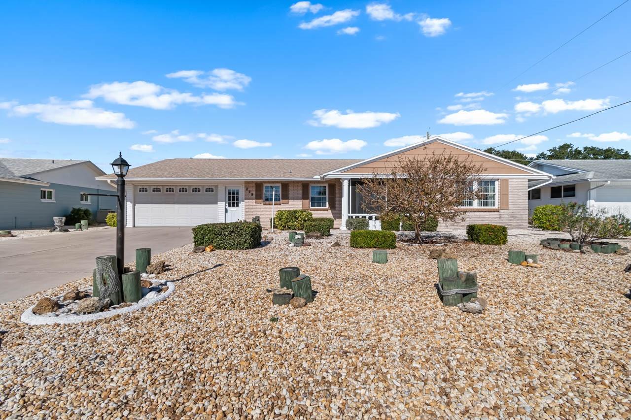 Image 33 of 80 For 829 Fox Hills Drive