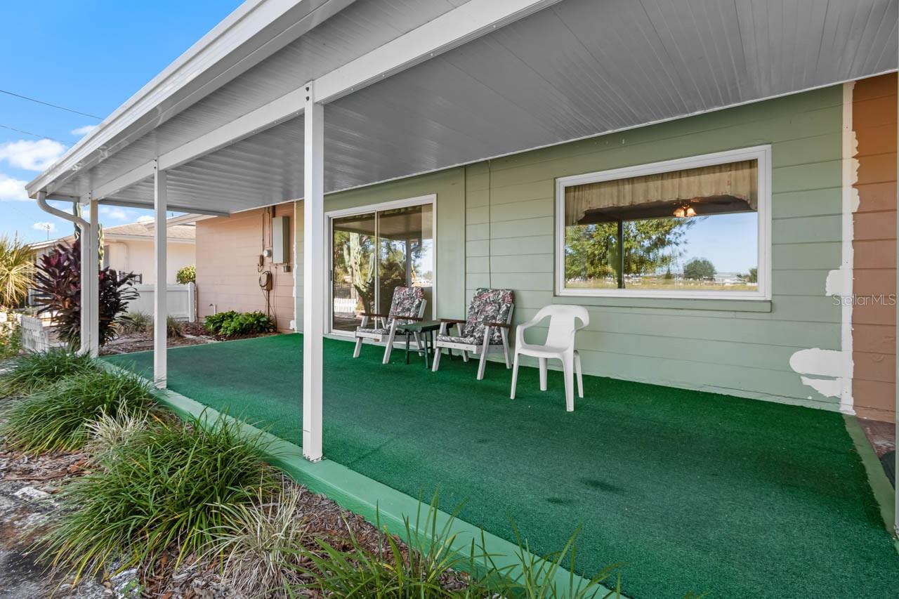 Image 43 of 80 For 829 Fox Hills Drive