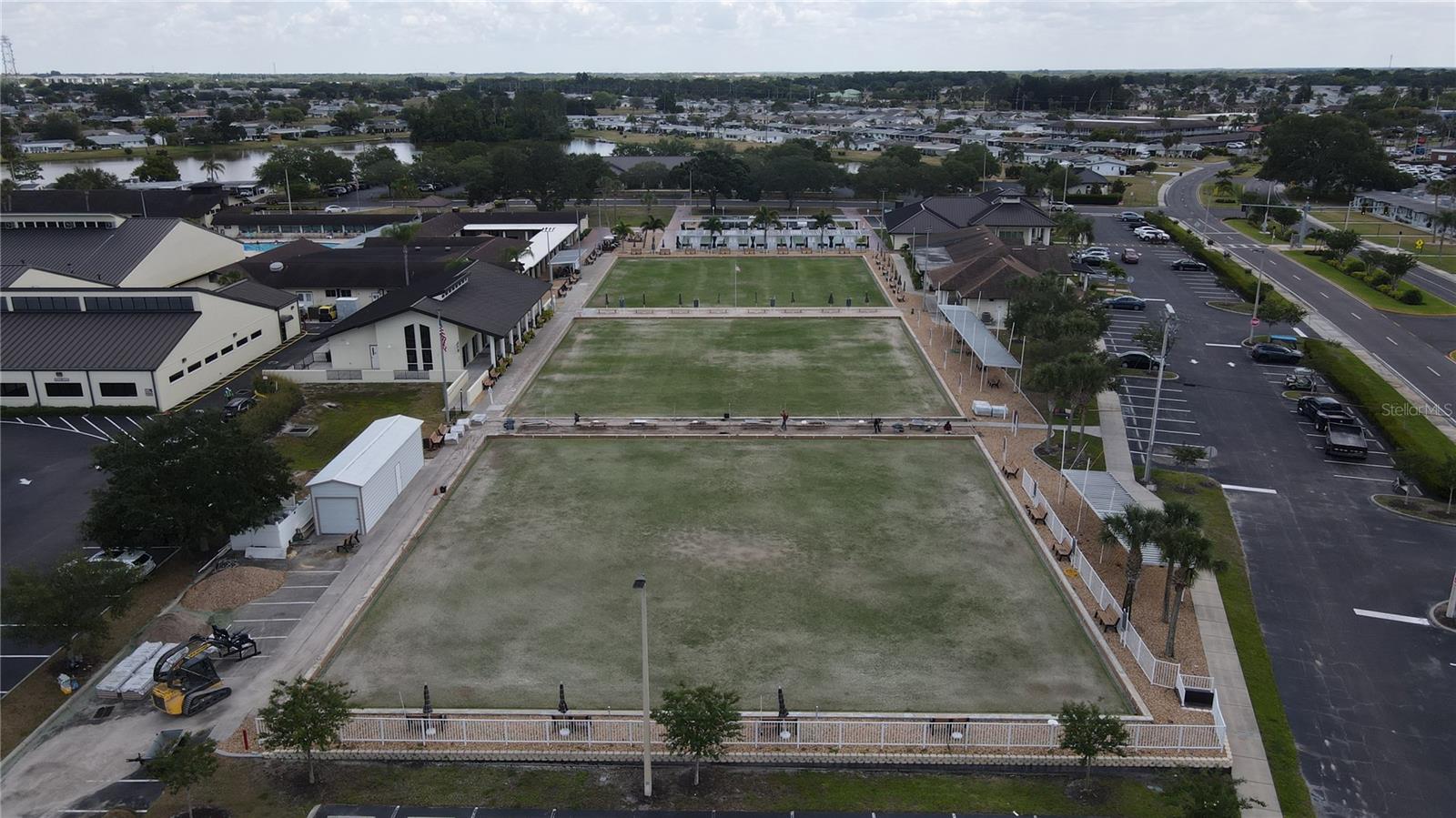 Image 71 of 80 For 829 Fox Hills Drive