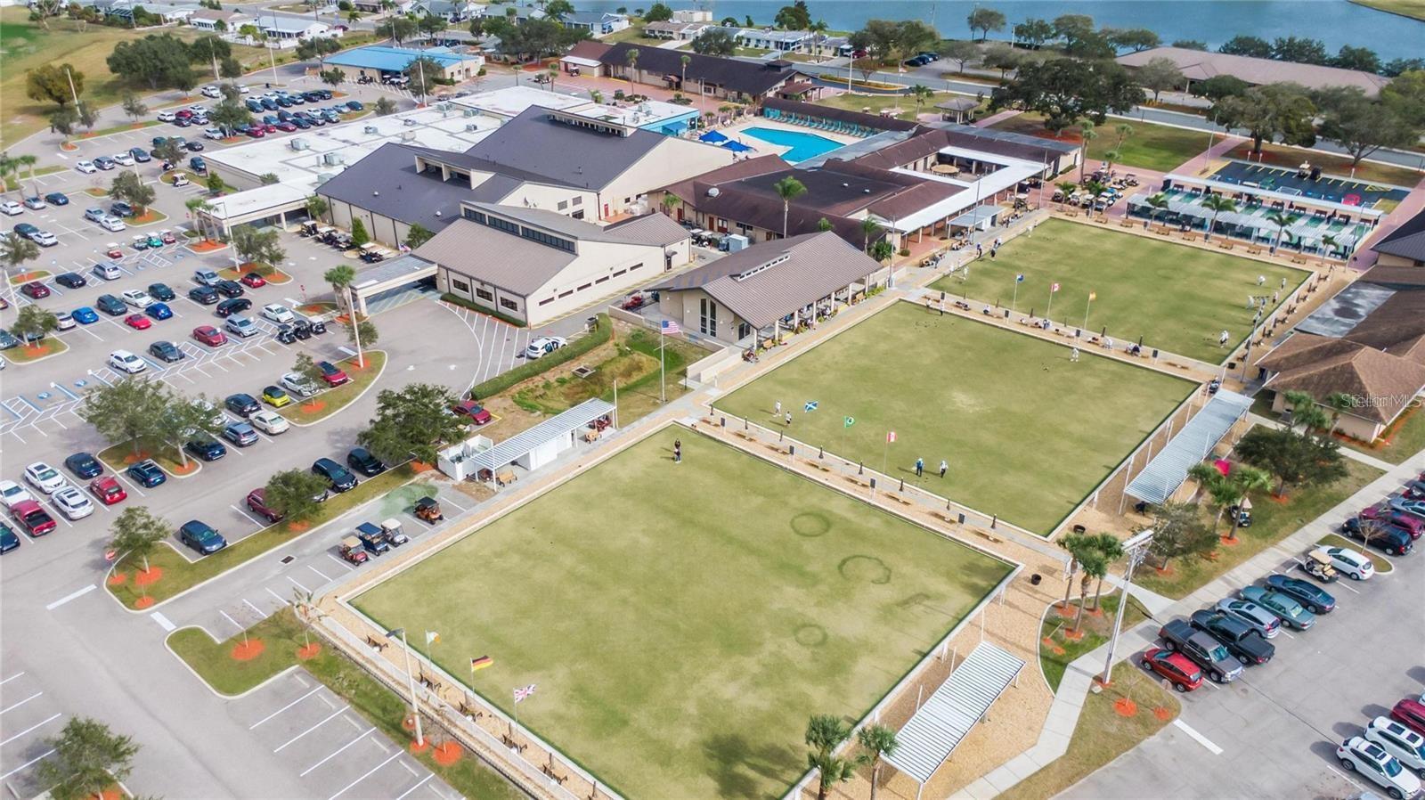 Image 76 of 80 For 829 Fox Hills Drive