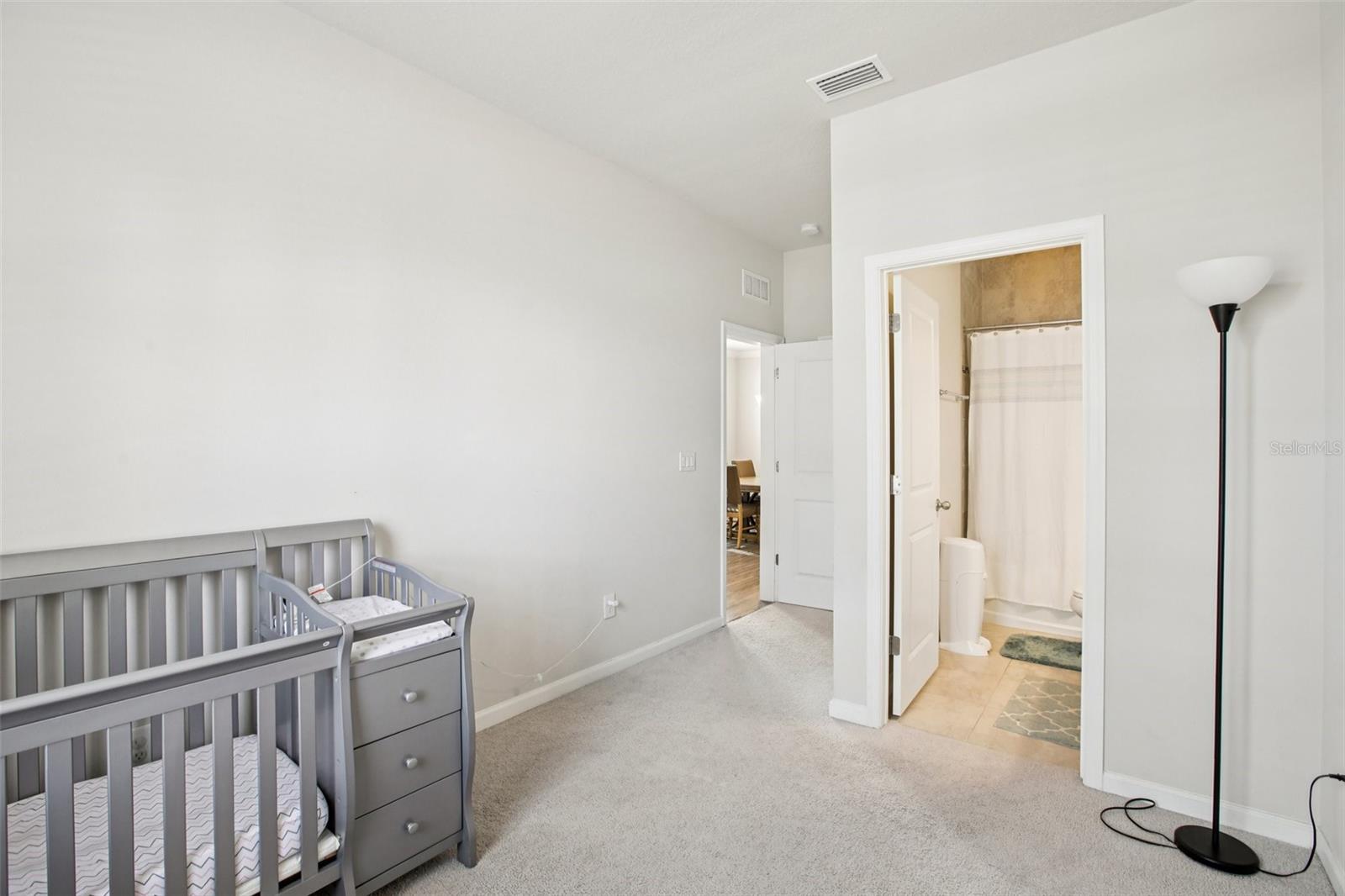 Image 17 of 35 For 12326 Blue Pacific Drive