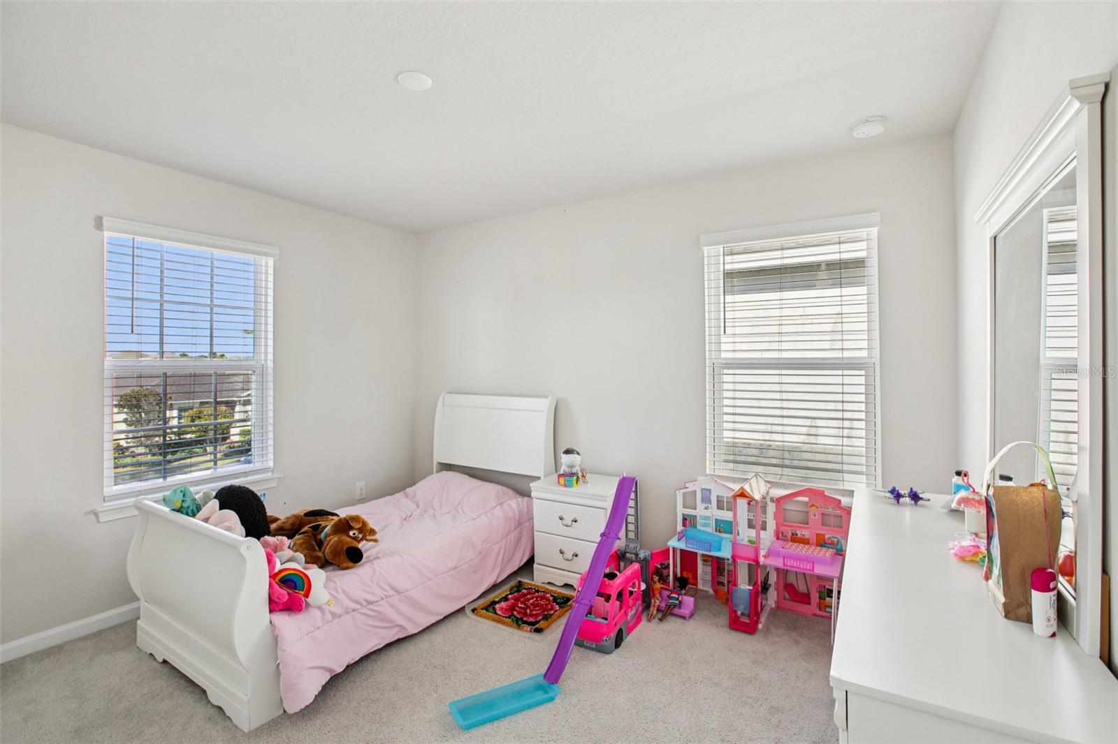 Image 24 of 35 For 12326 Blue Pacific Drive