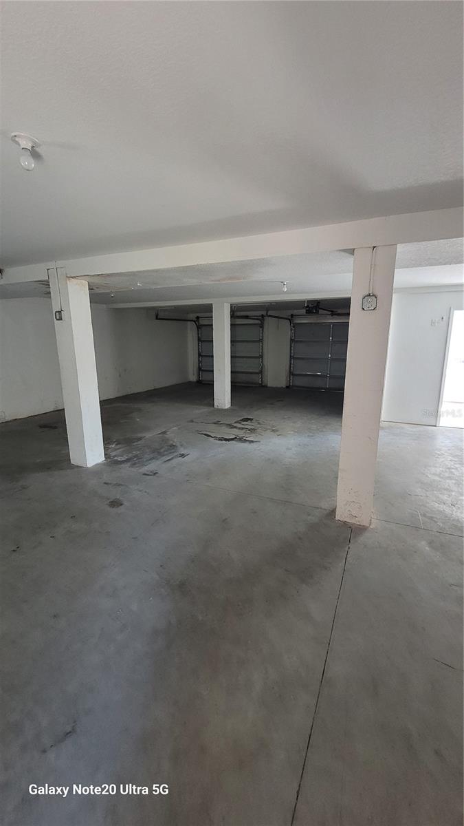 Image 17 of 19 For 4924 Marina Palms Drive