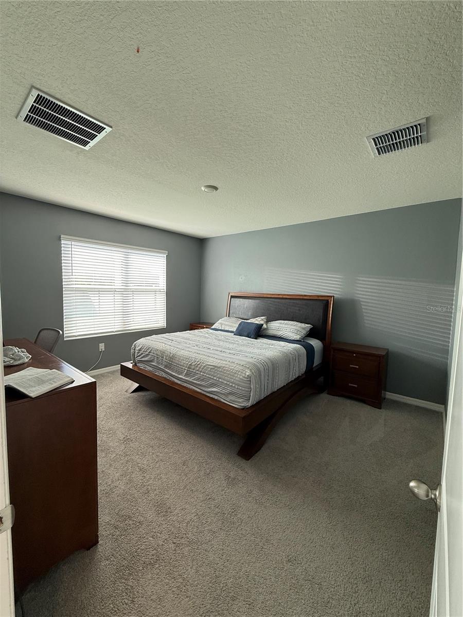 Image 12 of 34 For 33318 Hamilton Hill Ln