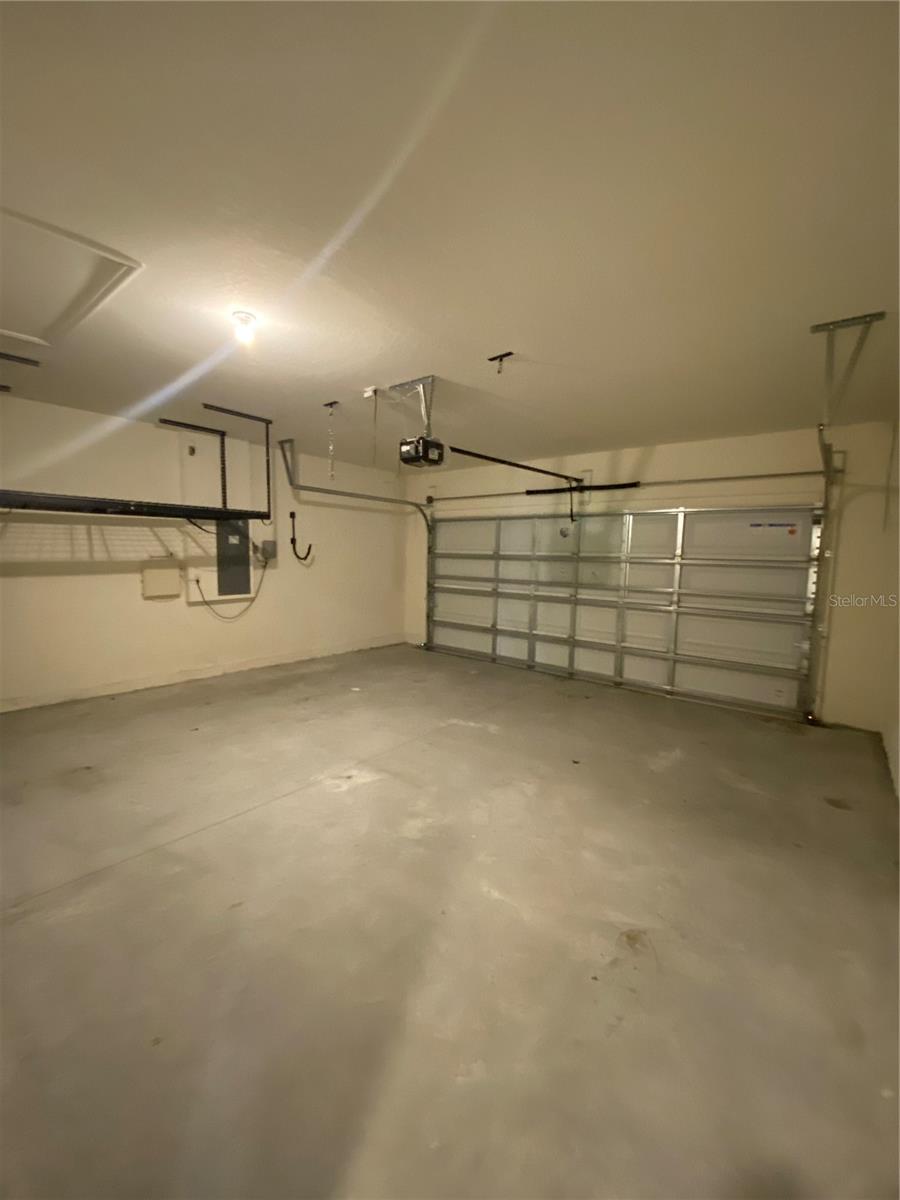 Image 21 of 34 For 33318 Hamilton Hill Ln