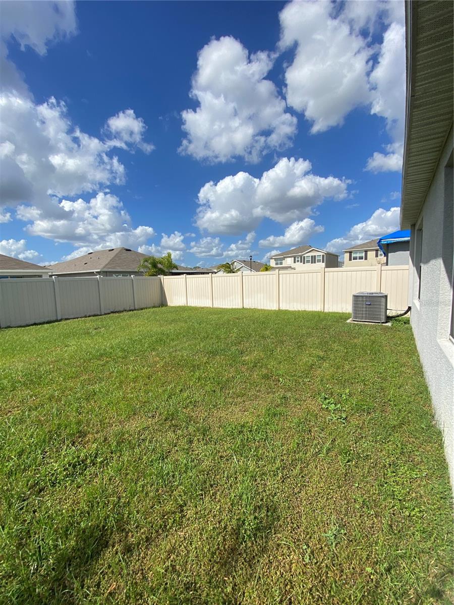 Image 24 of 34 For 33318 Hamilton Hill Ln