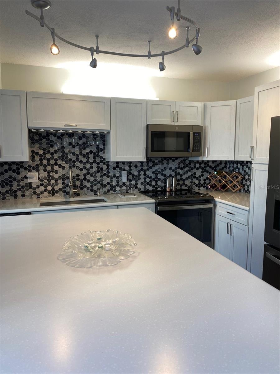 Image 11 of 23 For 2209 Belleair Road C21