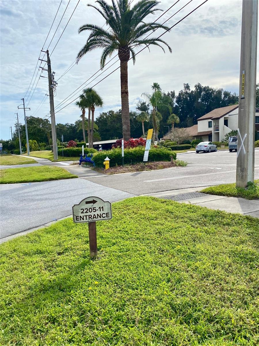 Image 3 of 23 For 2209 Belleair Road C21