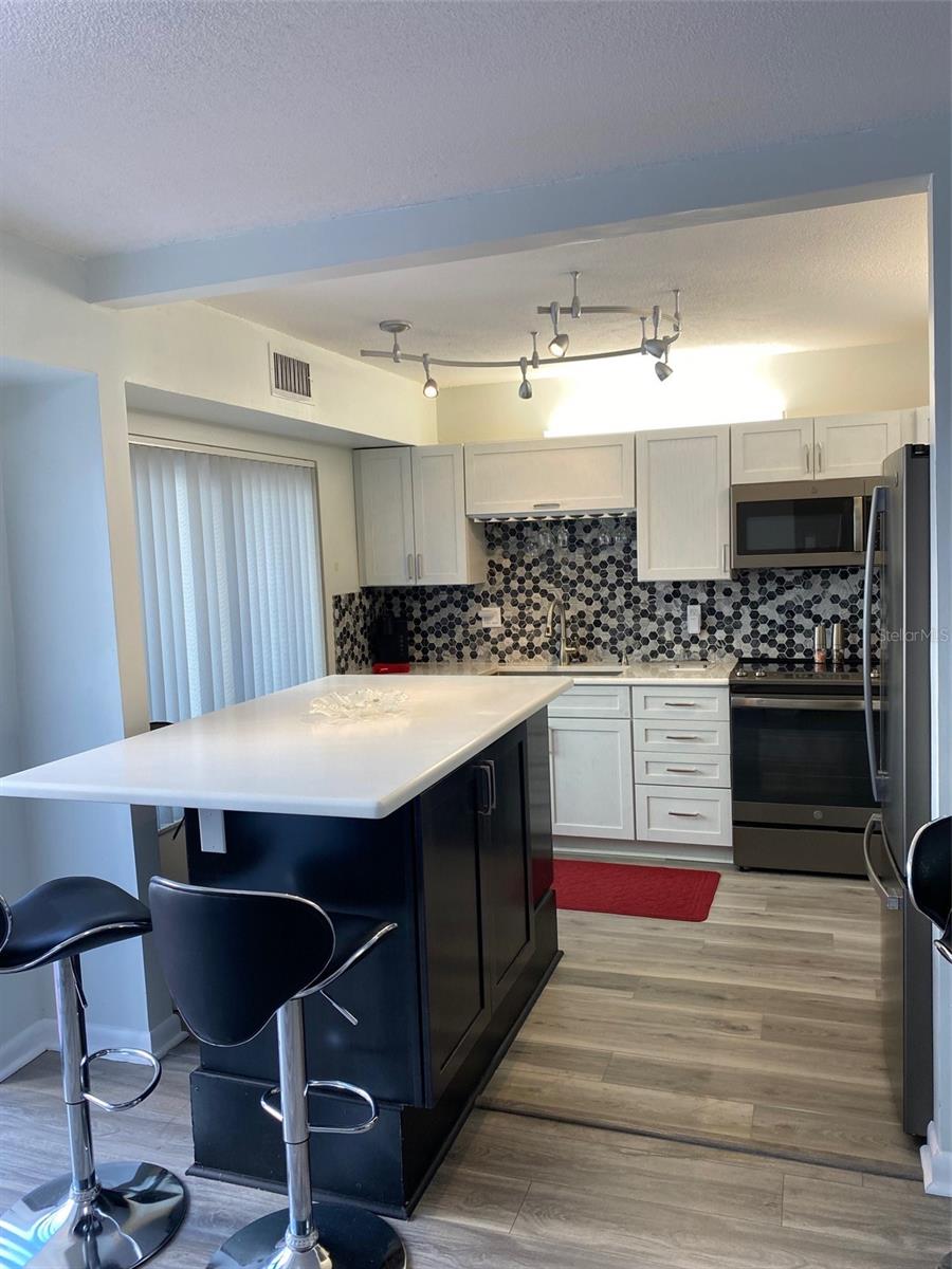 Image 9 of 23 For 2209 Belleair Road C21