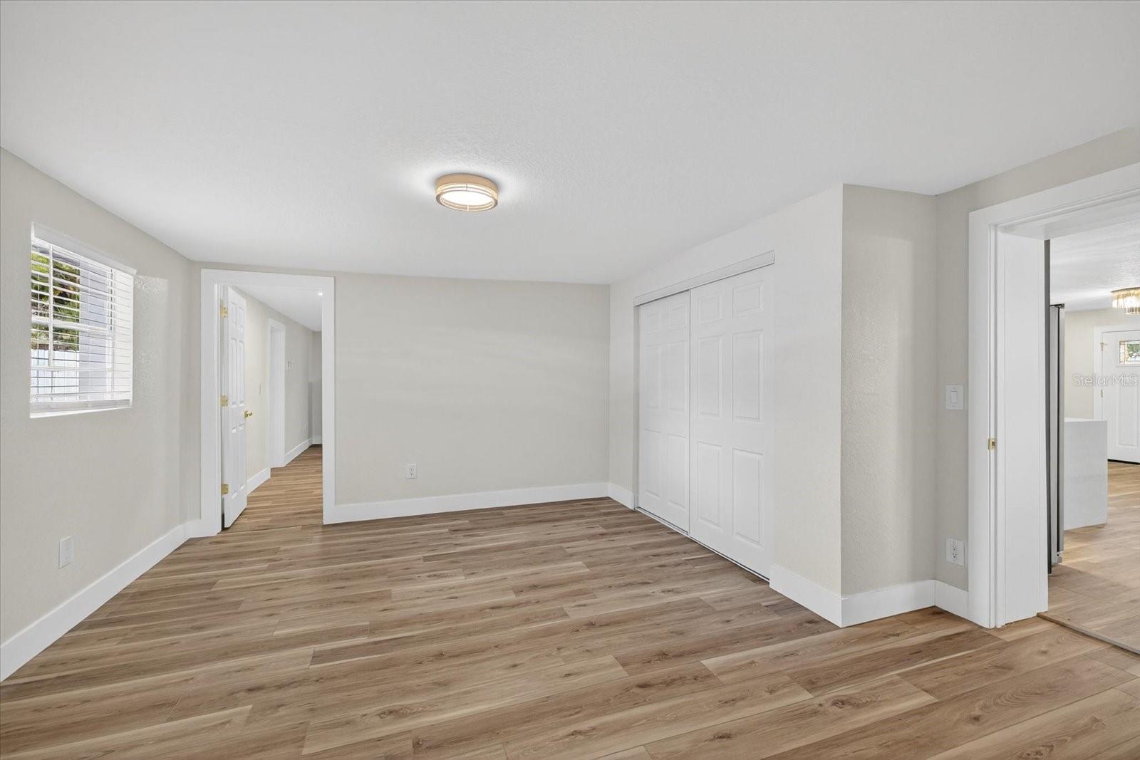 Image 25 of 45 For 7908 Croton Avenue