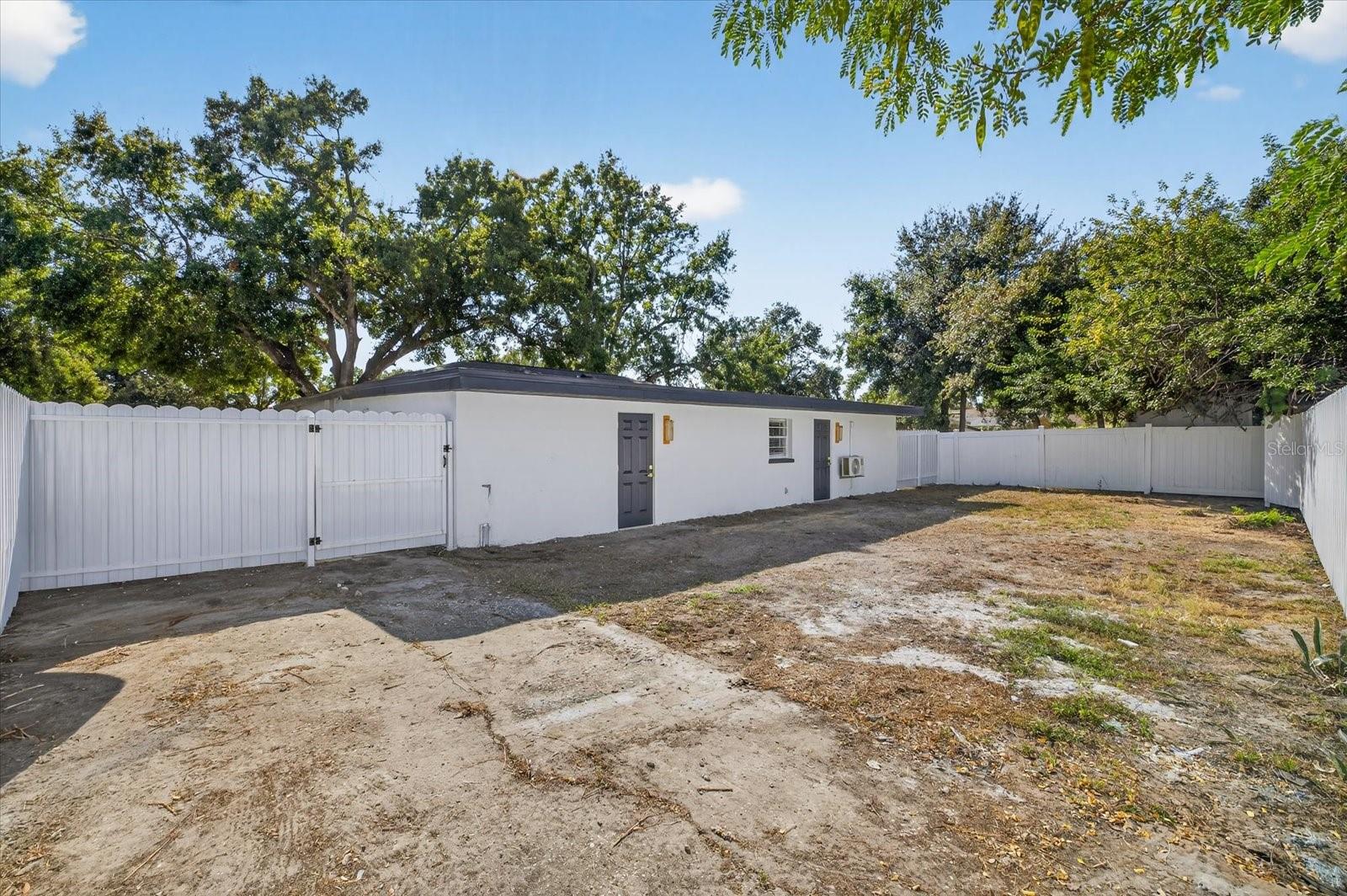 Image 39 of 45 For 7908 Croton Avenue