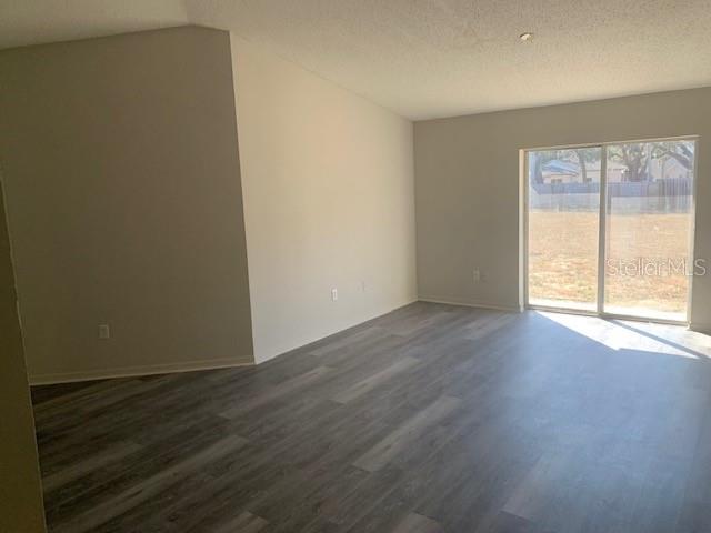 Image 6 of 13 For 3004 Summer House Drive